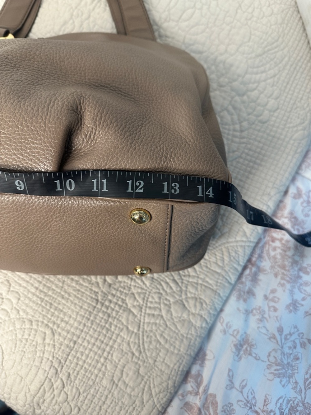 Michael Kors Taupe Brown Pebbled Leather Shoulder Bag with Gold Logo - Picture 7 of 12